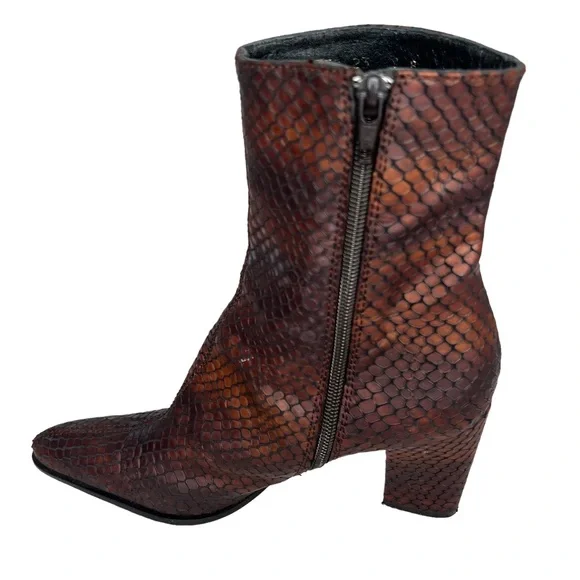 Sacha London Women’s Leather Metallic Copper Reptile Textured Ankle Boots 7B - Picture 6 of 16